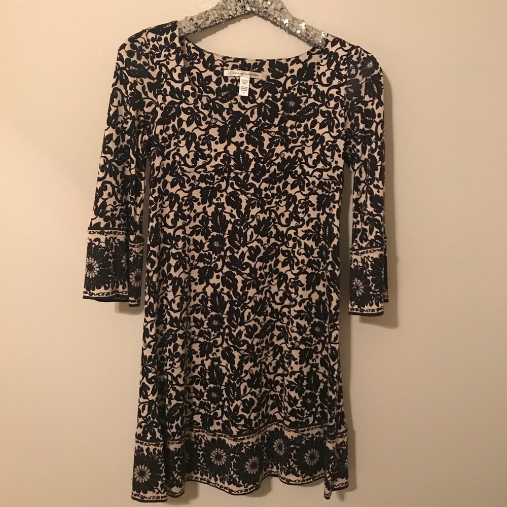 Diane Von Furstenberg Black and Cream Midi Dress